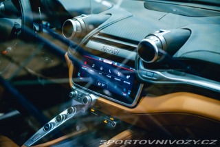 Ferrari GTC4Lusso V12 1MAJ Panorama JBL 2021