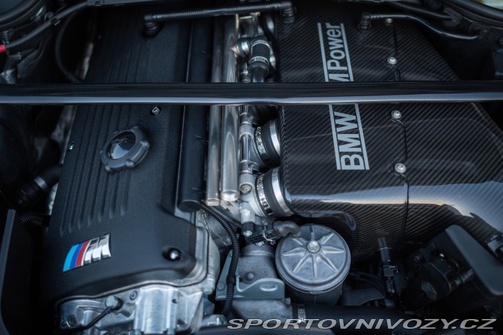 BMW M3 CSL 2003