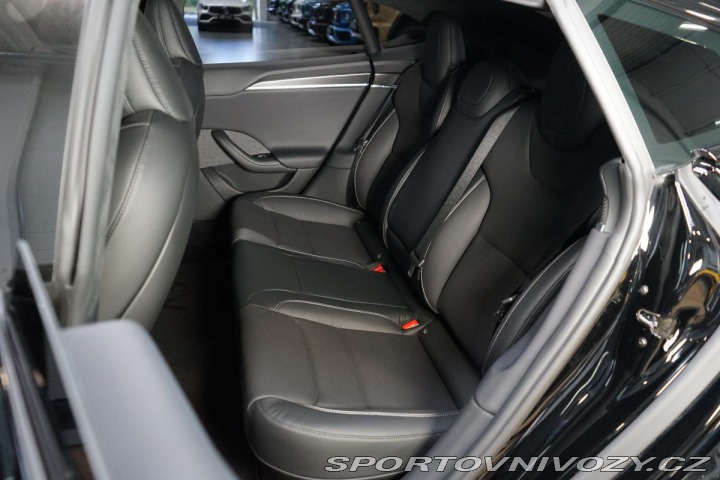 Tesla Model S Plaid 750kW Autopilot Pan 2022