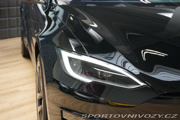 Tesla Model S Plaid 750kW Autopilot Pan 2022