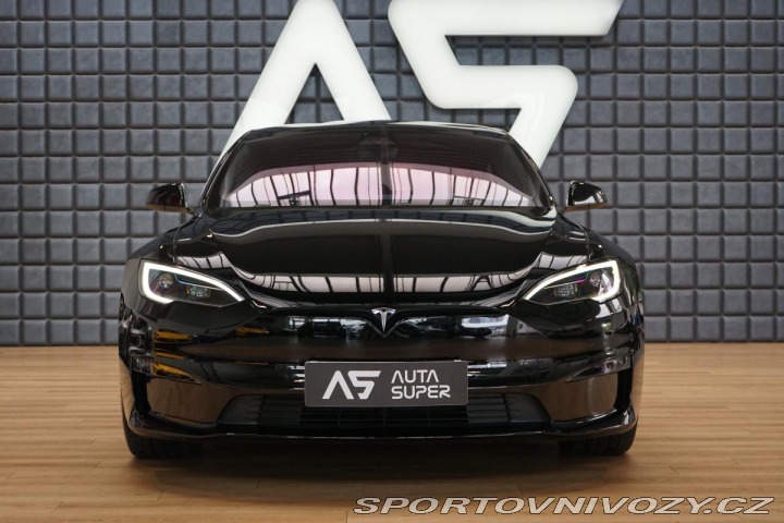 Tesla Model S Plaid 750kW Autopilot Pan 2022