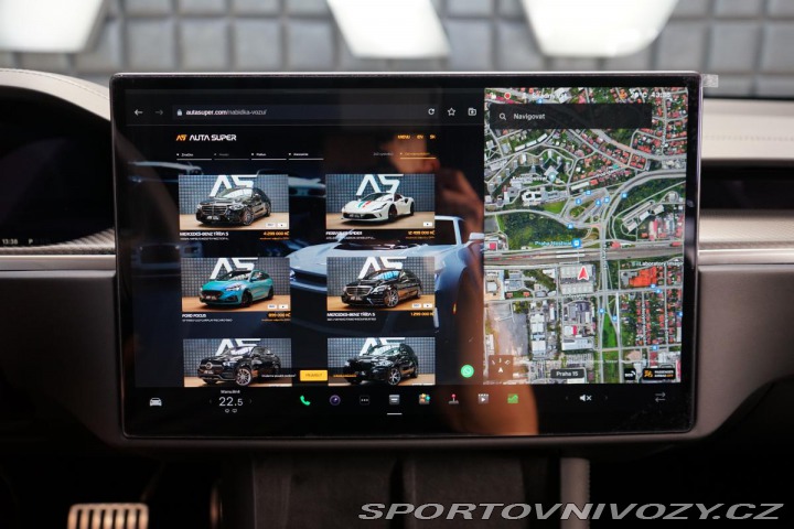 Tesla Model S Plaid 750kW Autopilot Pan 2022