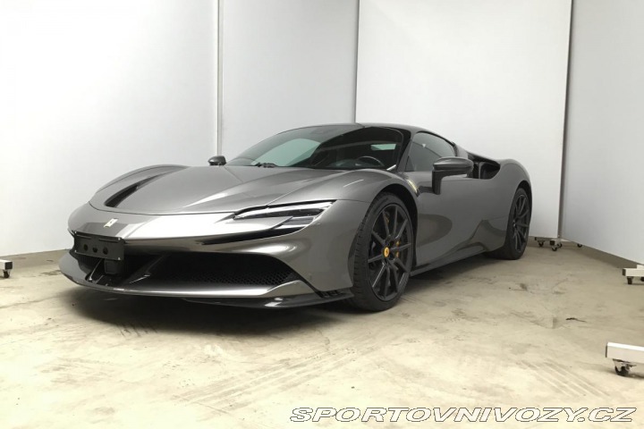 Ferrari SF90 Stradale 2023