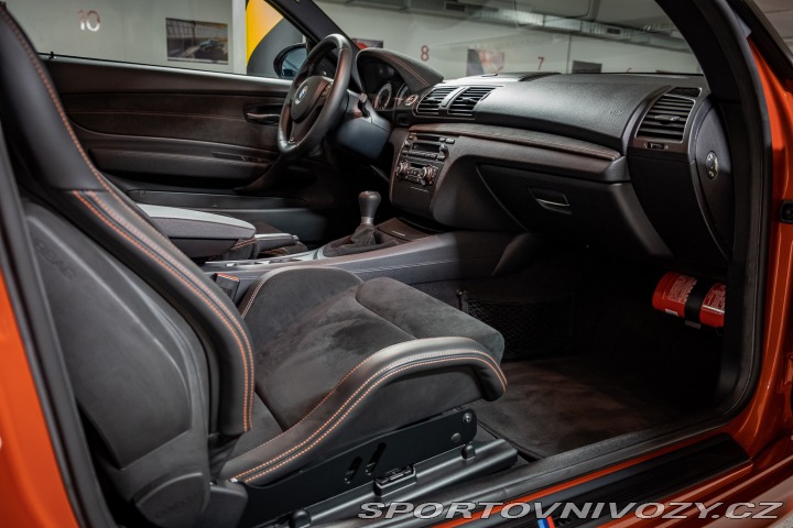 BMW 1 1M manuál, Performance 2011