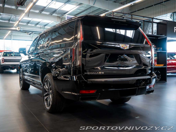 Ostatní značky Ostatní modely Cadillac Escalade 6.2 ESV Sport Platinum NV 2024