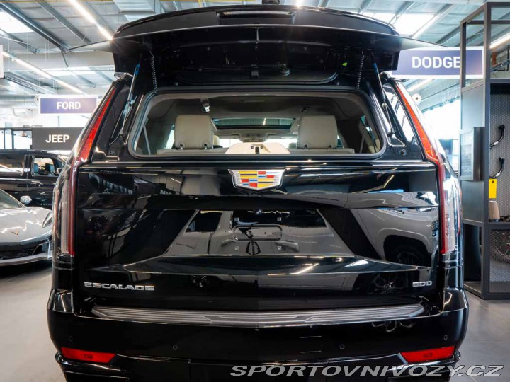 Ostatní značky Ostatní modely Cadillac Escalade 6.2 ESV Sport Platinum NV 2024