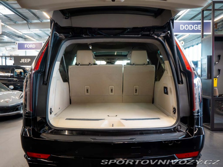 Ostatní značky Ostatní modely Cadillac Escalade 6.2 ESV Sport Platinum NV 2024