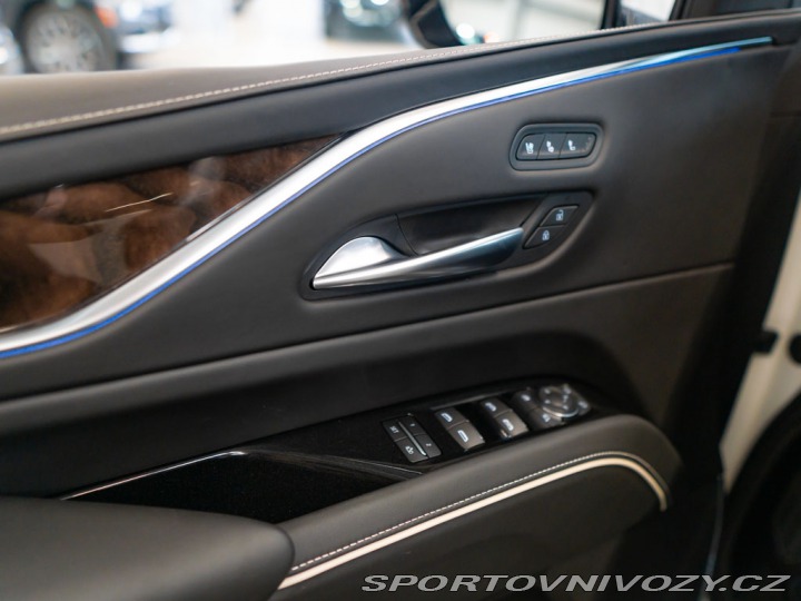 Ostatní značky Ostatní modely Cadillac Escalade 6.2 Premium Luxury Platin 2024
