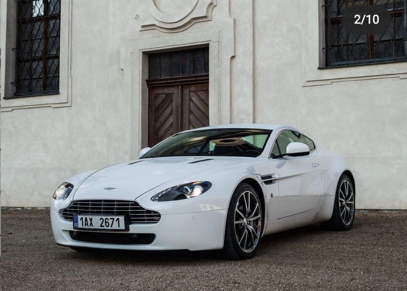 Aston Martin V8 Vantage kupé