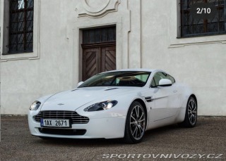 Aston Martin V8 Vantage kupé 2010