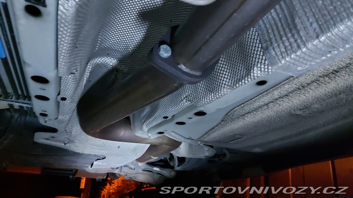Ford Focus RS Sportovní Hatchback 2009