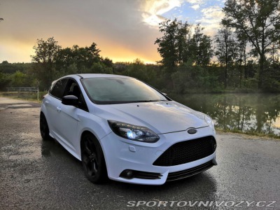Ford Focus ST 250