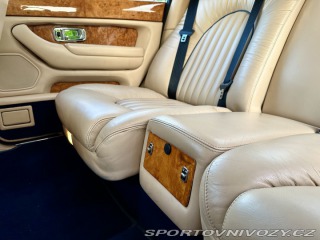 Bentley Arnage 4.4 V8 355HP 1999