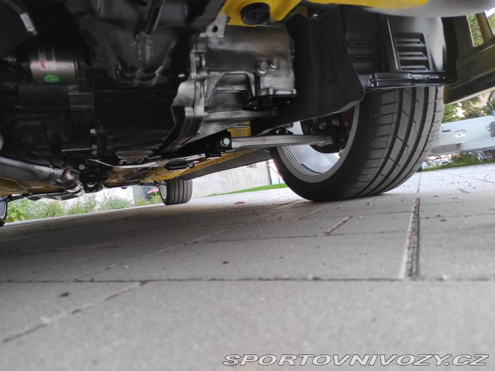 Mitsubishi Lancer EVO 2002