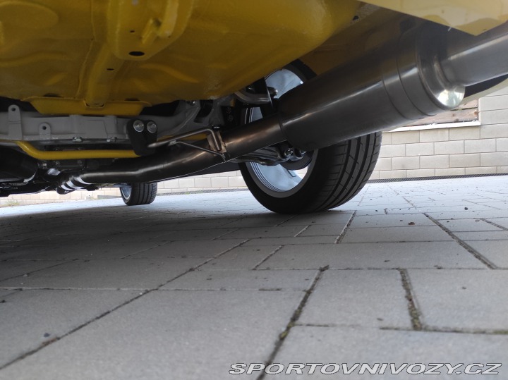 Mitsubishi Lancer EVO 2002