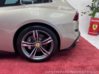 Ferrari GTC4Lusso V12*TAILOR MADE*1. MAJ.*T 2017