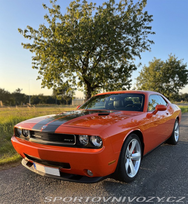 Dodge Challenger SRT8 FIRST EDITION