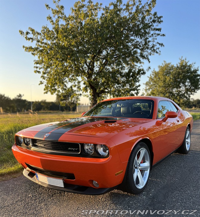 Dodge Challenger SRT8 FIRST EDITION