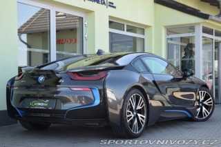 BMW i8 Rezervace 2016