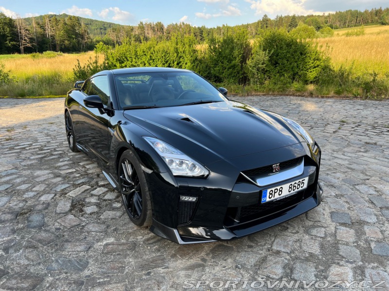 Nissan GT-R R35 Prestige Edition