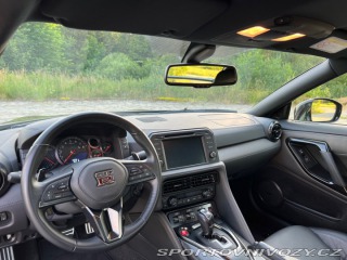 Nissan GT-R R35 Prestige Edition 2018