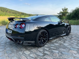 Nissan GT-R R35 Prestige Edition 2018