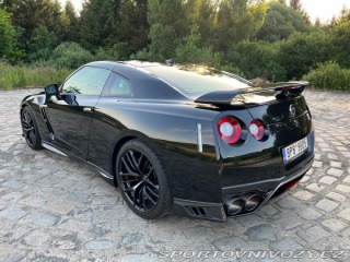 Nissan GT-R R35 Prestige Edition 2018