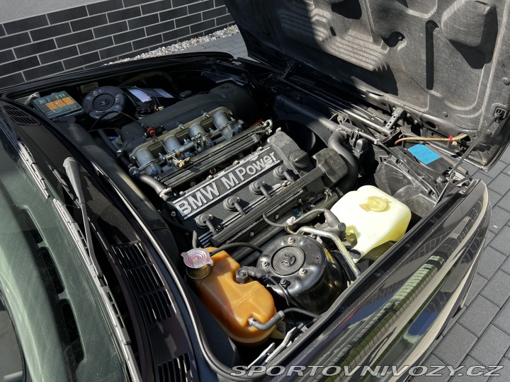 BMW M3 E30 1988