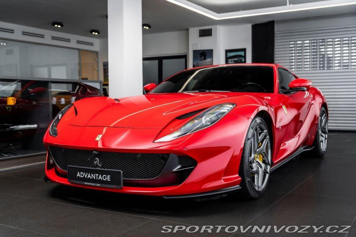 Ferrari Ostatní modely 812 Superfast Superfast/Cuoio/Carbon/36 2019