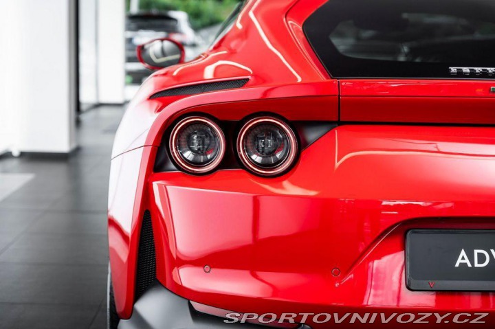 Ferrari 812 Superfast 2019