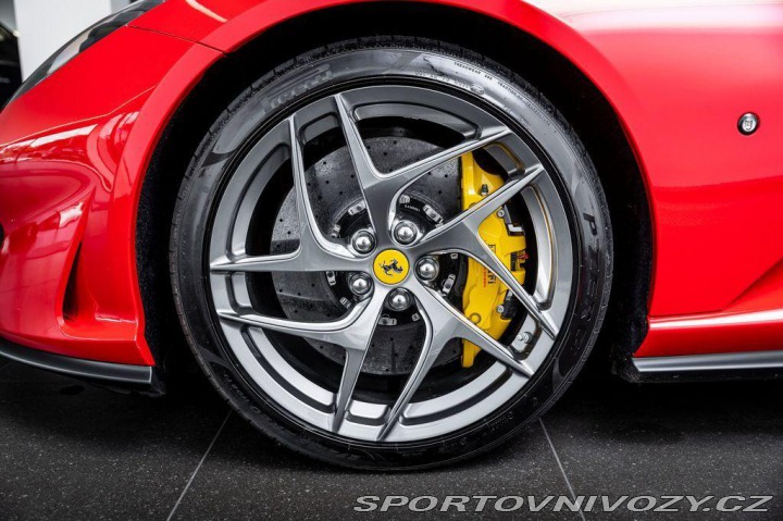 Ferrari Ostatní modely 812 Superfast Superfast/Cuoio/Carbon/36 2019