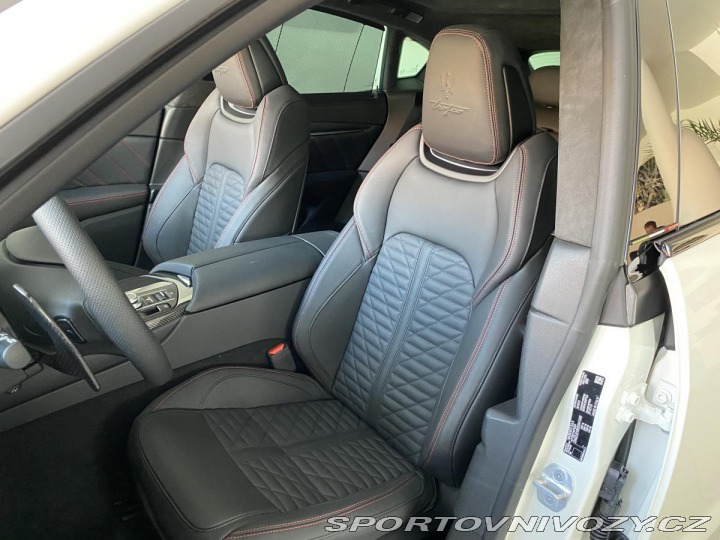 Maserati Levante TROFEO V8 - Poslední KUS 2023