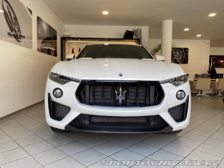 Maserati Levante TROFEO V8 - Poslední KUS 2023