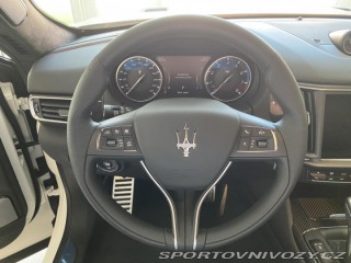 Maserati Levante TROFEO V8 - Poslední KUS 2023