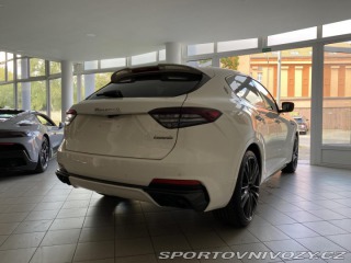 Maserati Levante TROFEO V8 - Poslední KUS 2023