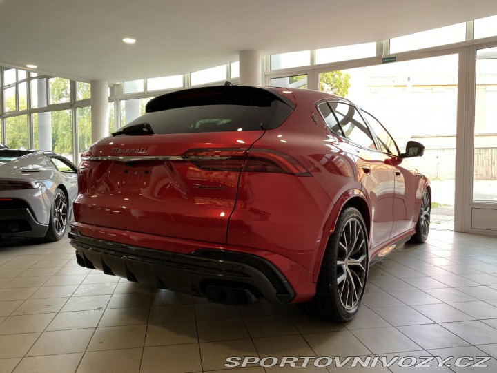 Maserati Grecale Trofeo 530Hp - Individual 2023