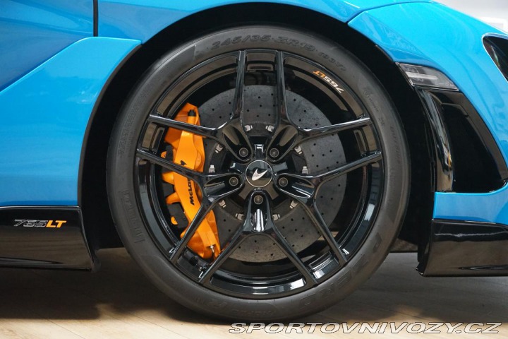 McLaren 765LT Spider MSO-Black LIFT 360 2022