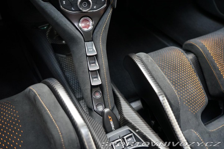 McLaren 765LT Spider MSO-Black LIFT 360 2022