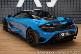 McLaren 765LT Spider MSO-Black LIFT 360 2022