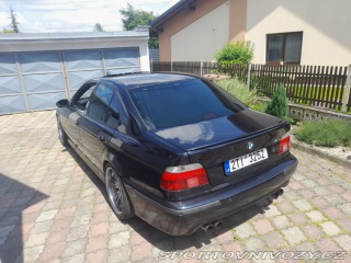 BMW M5 Nebourané motor po g.o 1999