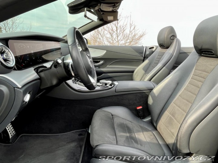 Mercedes-Benz E 220d AMG Cabrio*AIR*záruk 2021