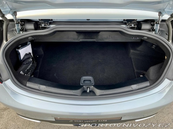 Mercedes-Benz E 220d AMG Cabrio*AIR*záruk 2021