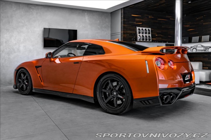 Nissan GT-R Track Edition, RECARO OV 2017
