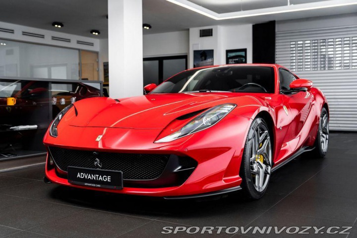 Ferrari Ostatní modely Superfast/Nero/Carbon/360