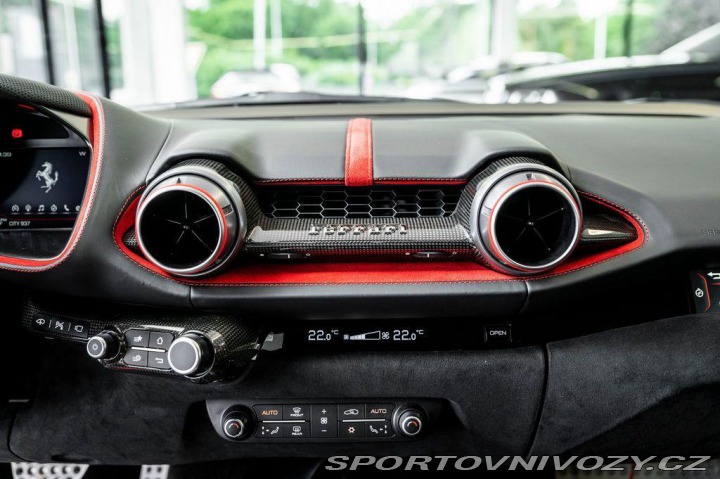 Ferrari 812 Superfast Nero/Carbon/360 2019