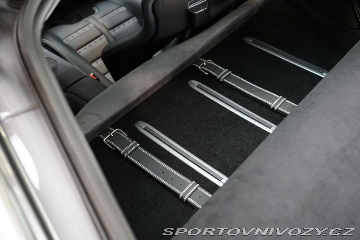 Ferrari 812 Carbon Pas-Dis LIFT JBL Z 2018