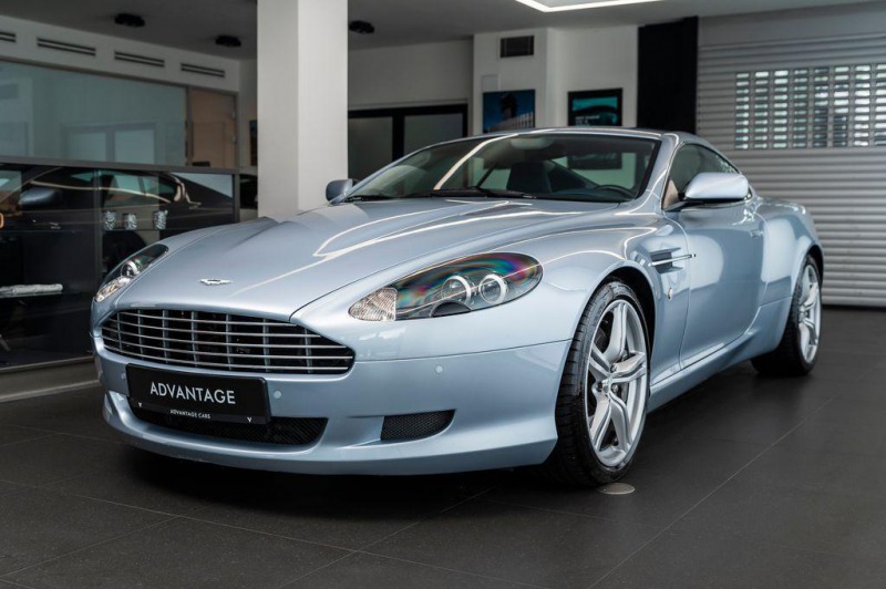 Aston Martin DB9 V12