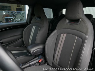 Mini Cooper S 2,0i 141kW JCW Paket 2018