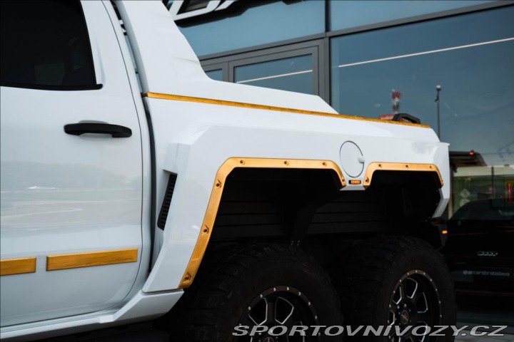 Ostatní značky Ostatní modely BUREKO HENNESSEY HPE 6x6, 2019