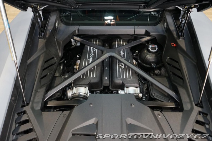 Lamborghini Huracán EVO LP640-4 Lift Ad-Perso 2021